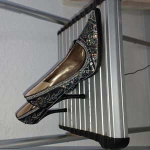 Black Sequin & Bead Audrey High Heel Pointed Toe Pumps Sz 7